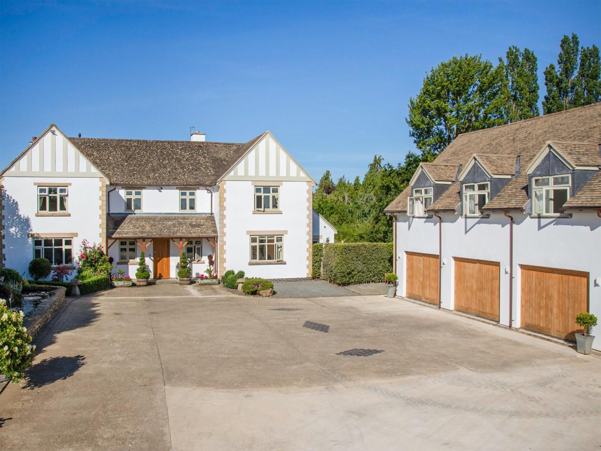 Pheasants Nest Villa Broadway  Exterior photo